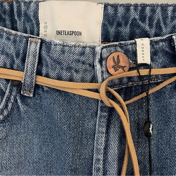 One Teaspoon Pacifica WA Bandits Blue Jean Shorts with Tan Belt Style 22964 NWT - Picture 10 of 10